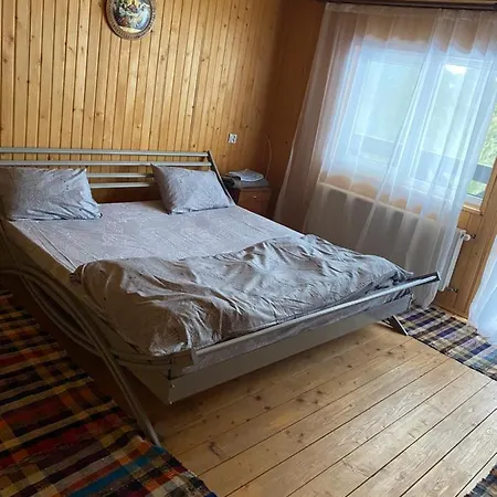 Guest house Гостинний Дім На Горі *