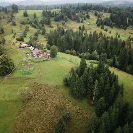 Guest house Гостинний Дім На Горі Lazeshchyna