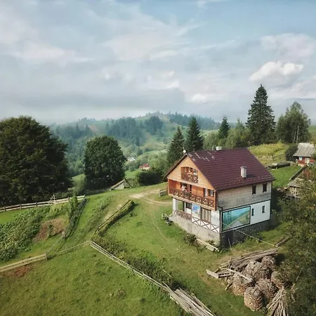Гостинний Дім На Горі Lazeshchyna